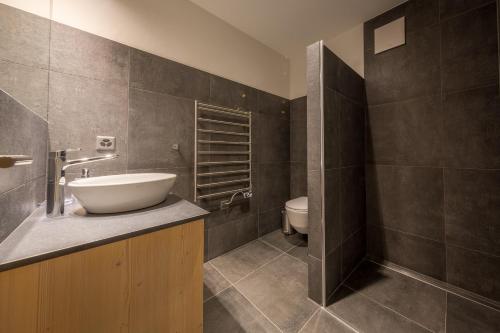 Apartment La Forêt 5 - Spa access - Centre Station - image 2
