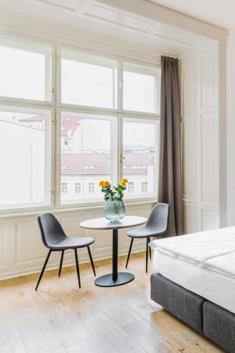Franz BY ZEITRAUM, Praha (fotografie 8)