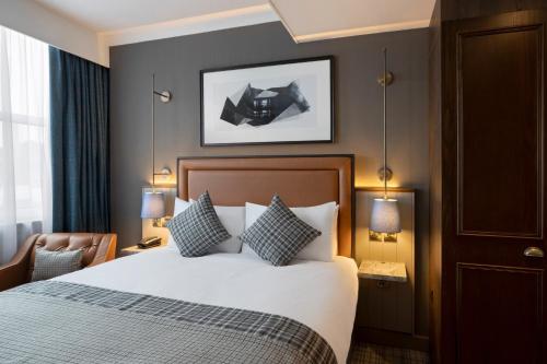 1 queen bed