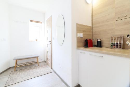 King Suite image 6