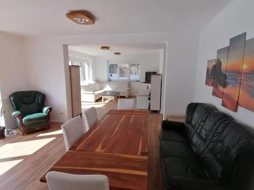 85 qm Wohnung Pauluste mit Terasse und Garten in Rostock, Deutschland