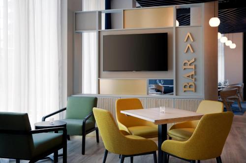 Leonardo Hotel Bristol Glassfields - image 9
