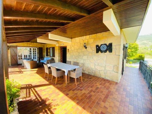 SagastiEnea Villa con Piscina y Tenis en la Rioja