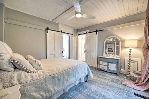 Romantic Apt Near Wineries Golf and Lake Erie! - image 4