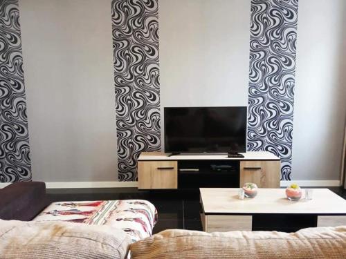 Mar House Apartments