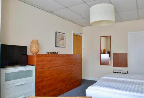 Hotel De Stern – The Hague, WV