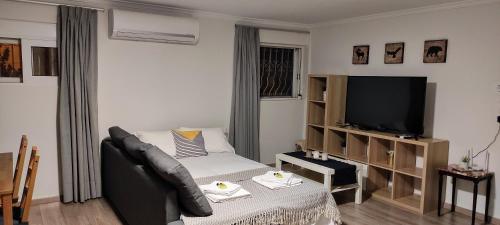 Zeus Studio on Palamidi foothills, Nafplio (Foto 7)