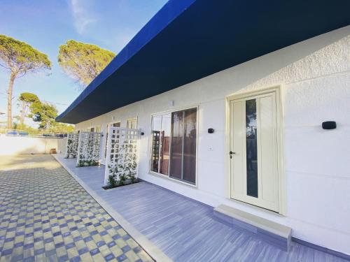 Holiday Cabins Vlore