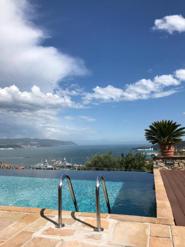  Miramare Apartments&Suites in La Spezia