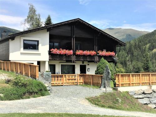Exterior view, Chalet Latschen - fur Großfamilien, Firmen & Co. in Sankt Oswald