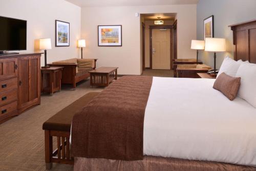 Best Western Plus High Country Inn