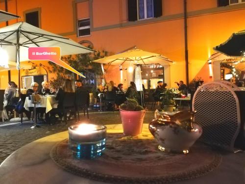 Restaurant, Il BorGhetto Guest House in Civitavecchia