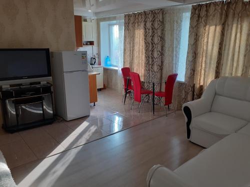 Deluxe Apartment - Sobornyi 68 - image 7