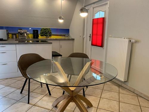 Iekārtas, Sonnerwachen, Ferienwohnung fur 2 Personen in DE FEERJENHUSEN am Haubarg von Vollerwiek Fertigstellu in Volervīka