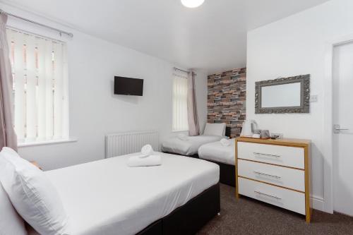 The Sandringham Court Hotel & Legends Sports Bar & Restaurant - image 7