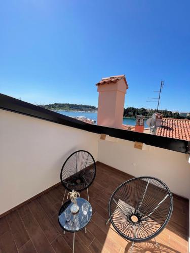 Villa NEA Seaview! Deluxe apartments in old town!