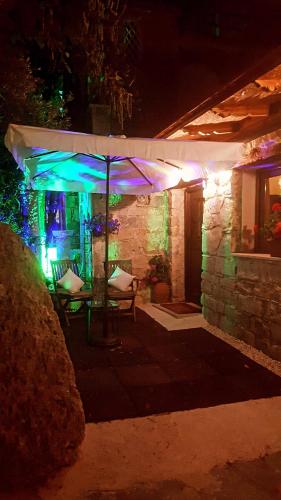 Cosmema house 2 Studio with great mountain view Cosmema house 2 Studio with great mountain view