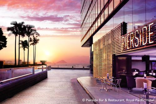 Étterem, Royal Pacific Hotel near Victoria Harbour