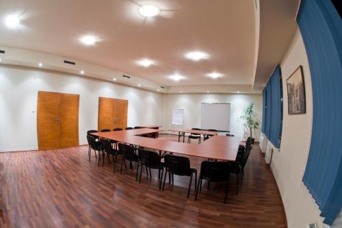Hotel Centrum - image 3