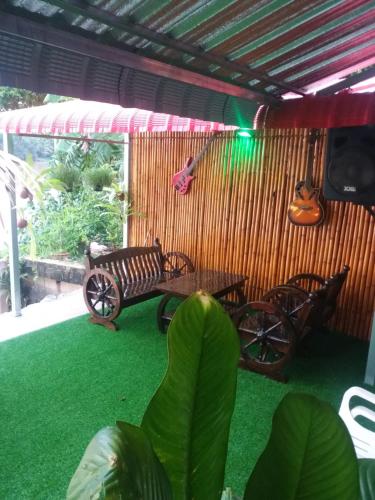 Boathouse marina restaurant and homestay