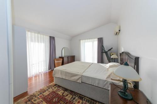 Villa Blanc Icmeler Daily Weekly Rentals