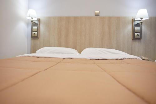 Amalia City Rooms - image 5