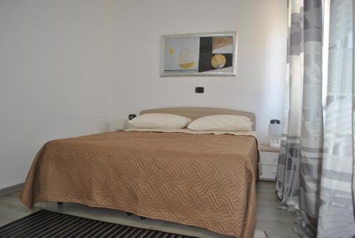 Raxul Room - image 3