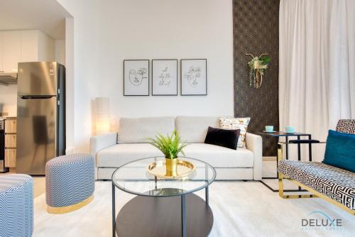 Spotless 1BR at UNA Town Square Dubailand by Deluxe Holiday Homes, Dubaj (fotografie 9)