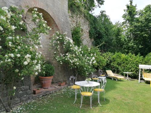 Residenza Le Ortensie - Apartment - Todi