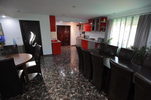 Casa Lucian Casa Lucian