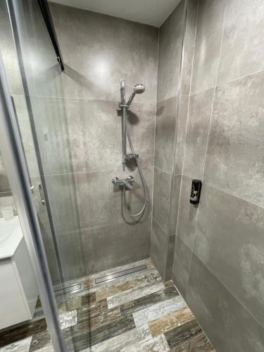 Double Room with Terrace - image 2