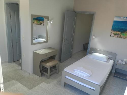 Niriis Hotel - image 13