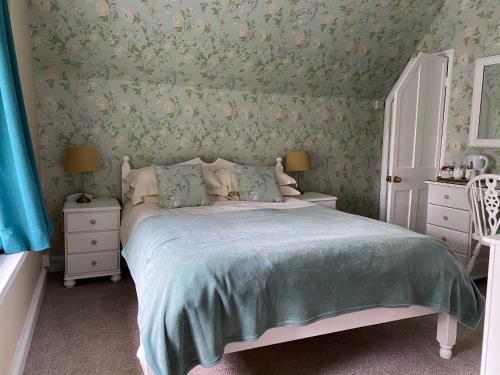 West Lodge Hotel in Aston Clinton