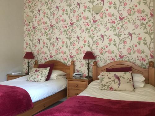 West Lodge Hotel - image 14