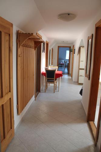 Erzsébet Vendégház (Erzsebet Vendeghaz) in Csesznek