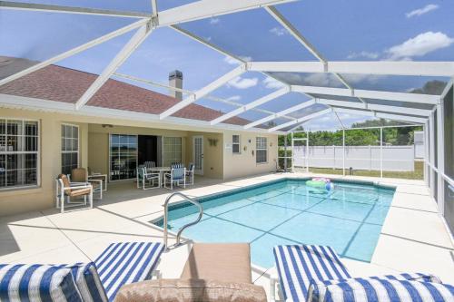 泳池, Foxrun Terrace Luxury 5BR Pool Villa in 因弗內斯