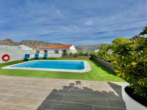  Casitas Sierra de Libar in 29360 Montejaque