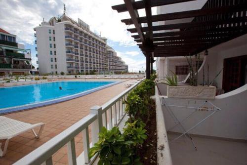 Cozy apartment close to Fanabe beach, Tenerife