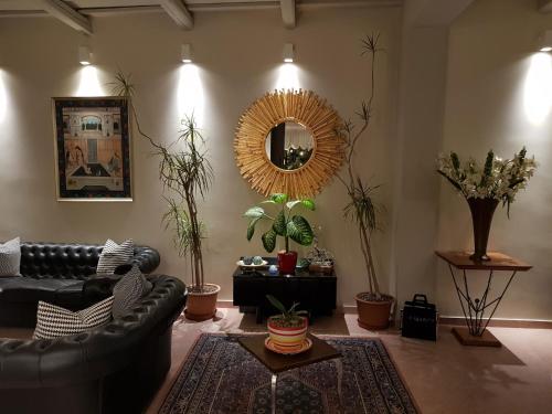 Hotel Napoleon - image 7