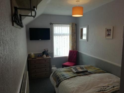 Shirley Heights Hotel - image 7