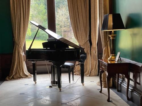 Duncraig Castle Bed and Breakfast