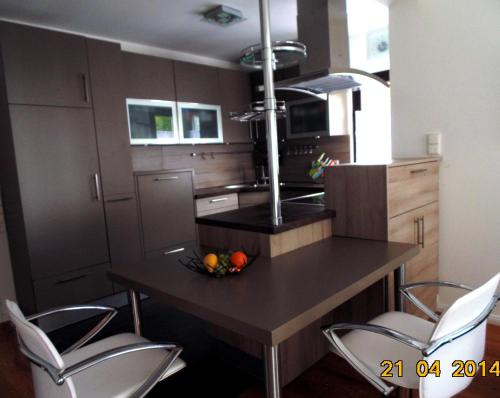 ห้องครัว, Ferienwohnung Krause in โอเบอราเมอเกา