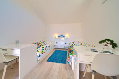 Two-Bedroom Apartment image 7