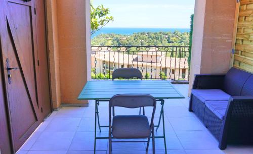 Appartement 174, Vue mer à Cap Esterel By Palmazur - Tap to explore photos