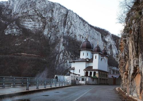 Casa Lucian Casa Lucian