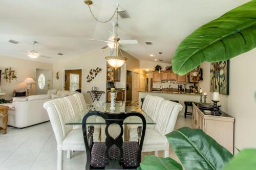 A Cut Above 3bed/2bath duplex with private pool dockage & cabana club - image 6