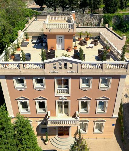 Shangri La Mansion - image 2