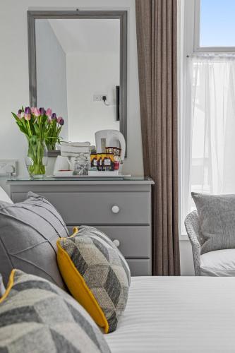 Westbrook Guesthouse - image 14