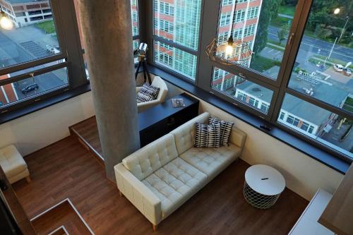 View Skyscraper Bata - loft XL View Skyscraper Bata - loft XL