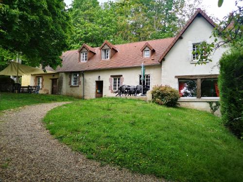 chez Pauline & Sébastien le Bien-être proche de la forêt - Pension de famille - Saint-Gervais-la-Forêt